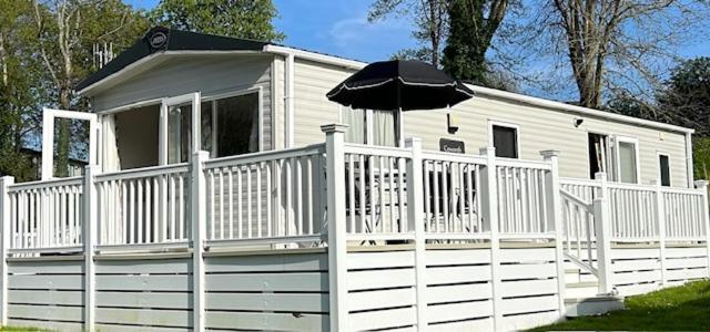 Bertie-By-The-Sea At Hoburne Naish Hotel Highcliffe Eksteriør billede
